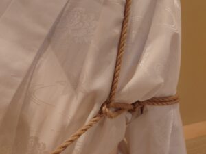 古典縛り(乳掛縄)