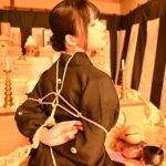緊縛喪服