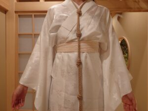 菱縛り(亀甲縛り)