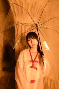お天気おねいさん緊縛