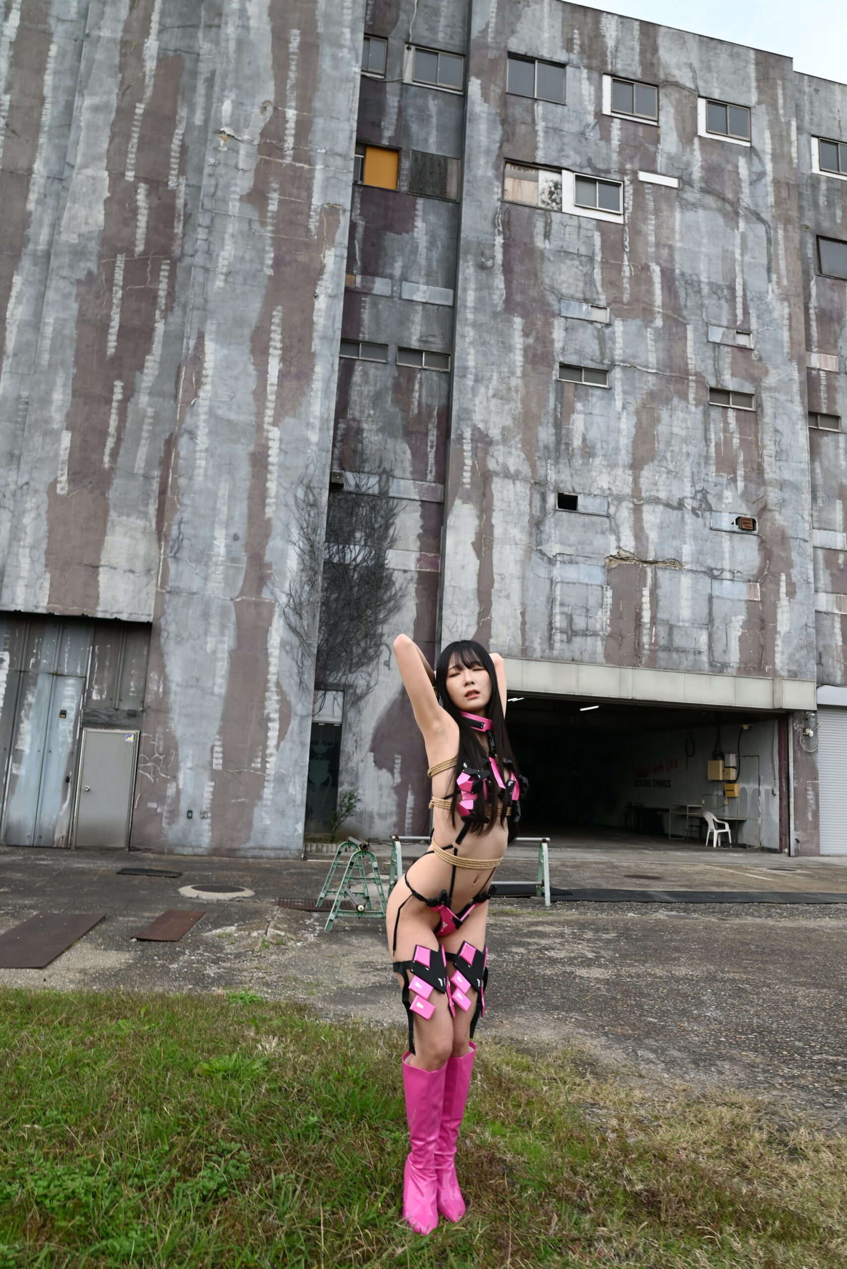 戦隊ヒロイン拘束