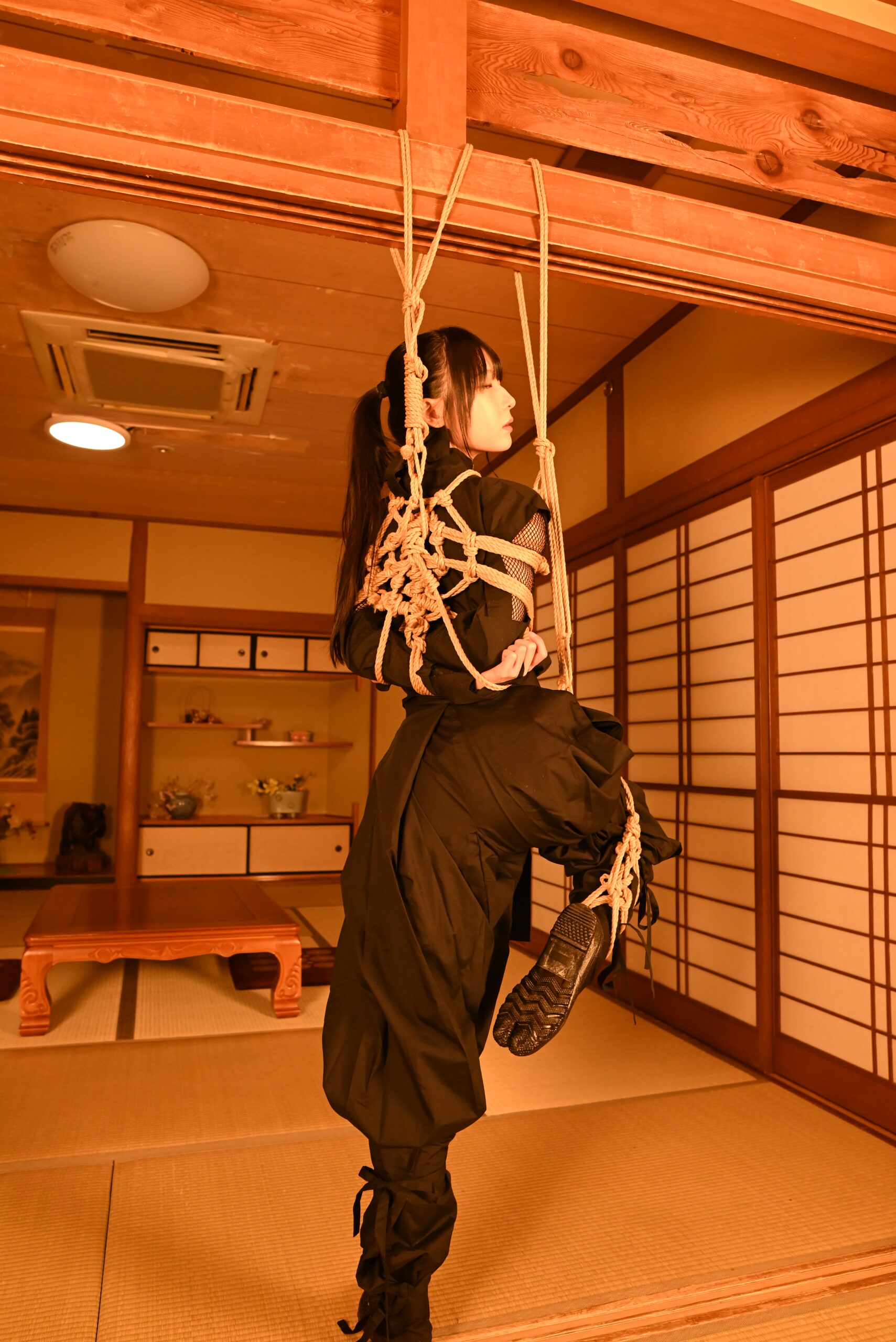 蜘蛛の巣縛り