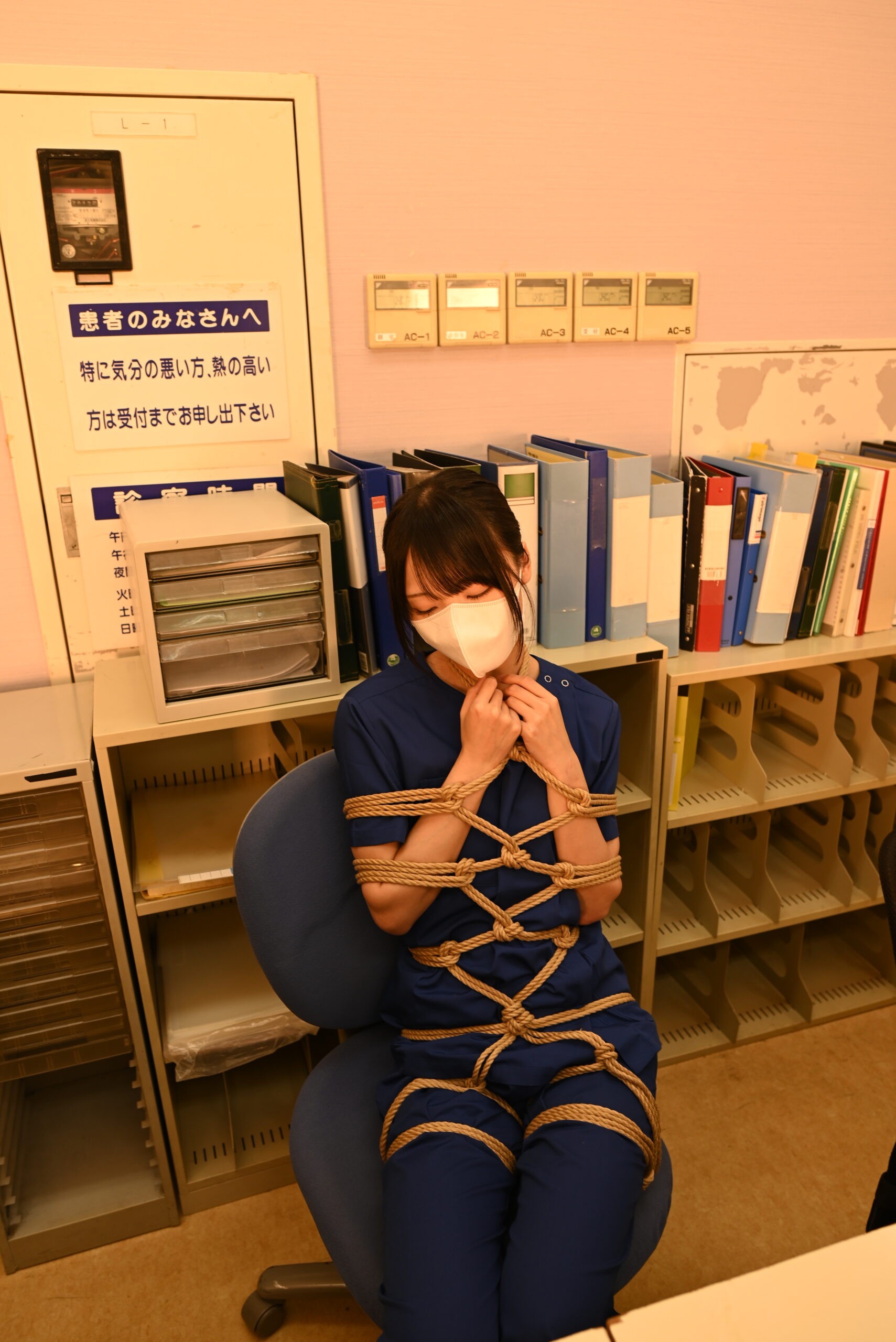 亀甲縛り