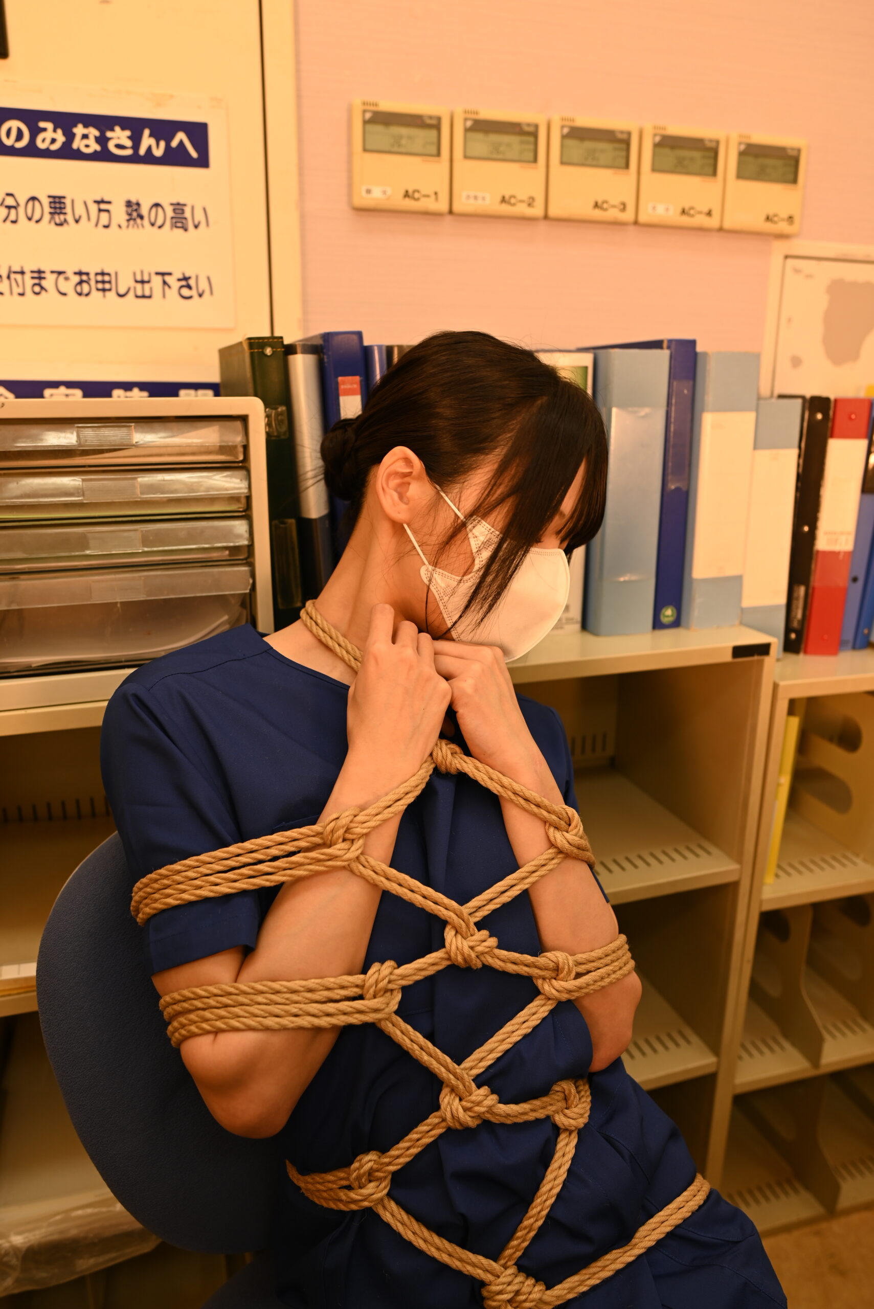 亀甲縛り