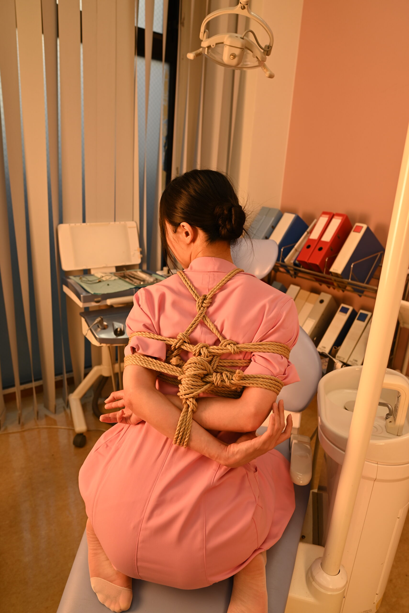 緊縛ナース